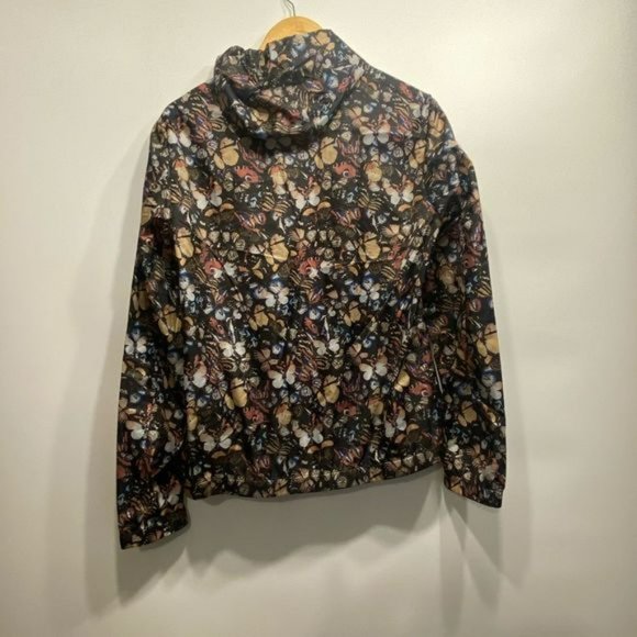 Butterfly?rain?jacket - Picture 16 of 16